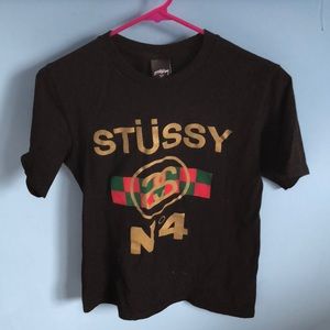 STÜSSY T SHIRT